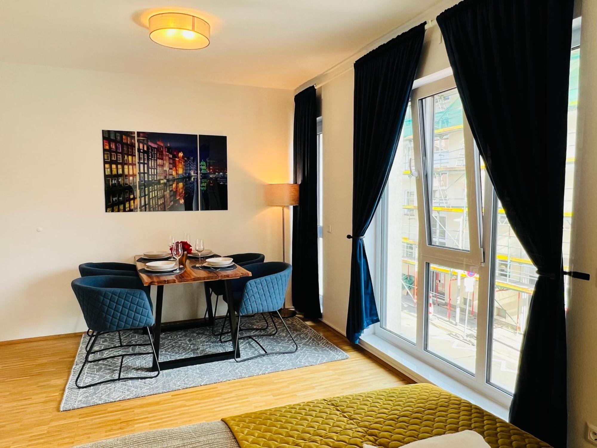 Moderne Wohnung Naehe Hbf-Lift-Tiefgarage-Contactless Check-In Hannover Eksteriør billede