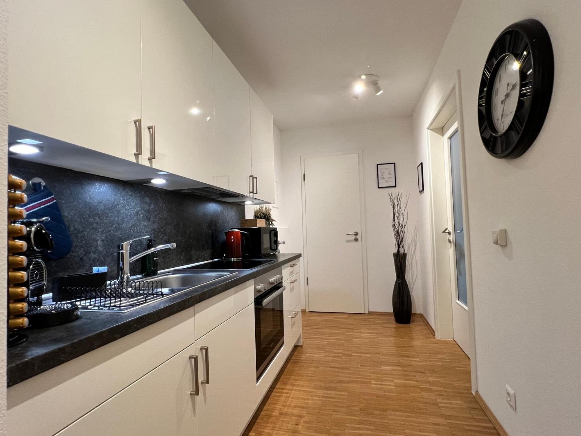 Moderne Wohnung Naehe Hbf-Lift-Tiefgarage-Contactless Check-In Hannover Eksteriør billede