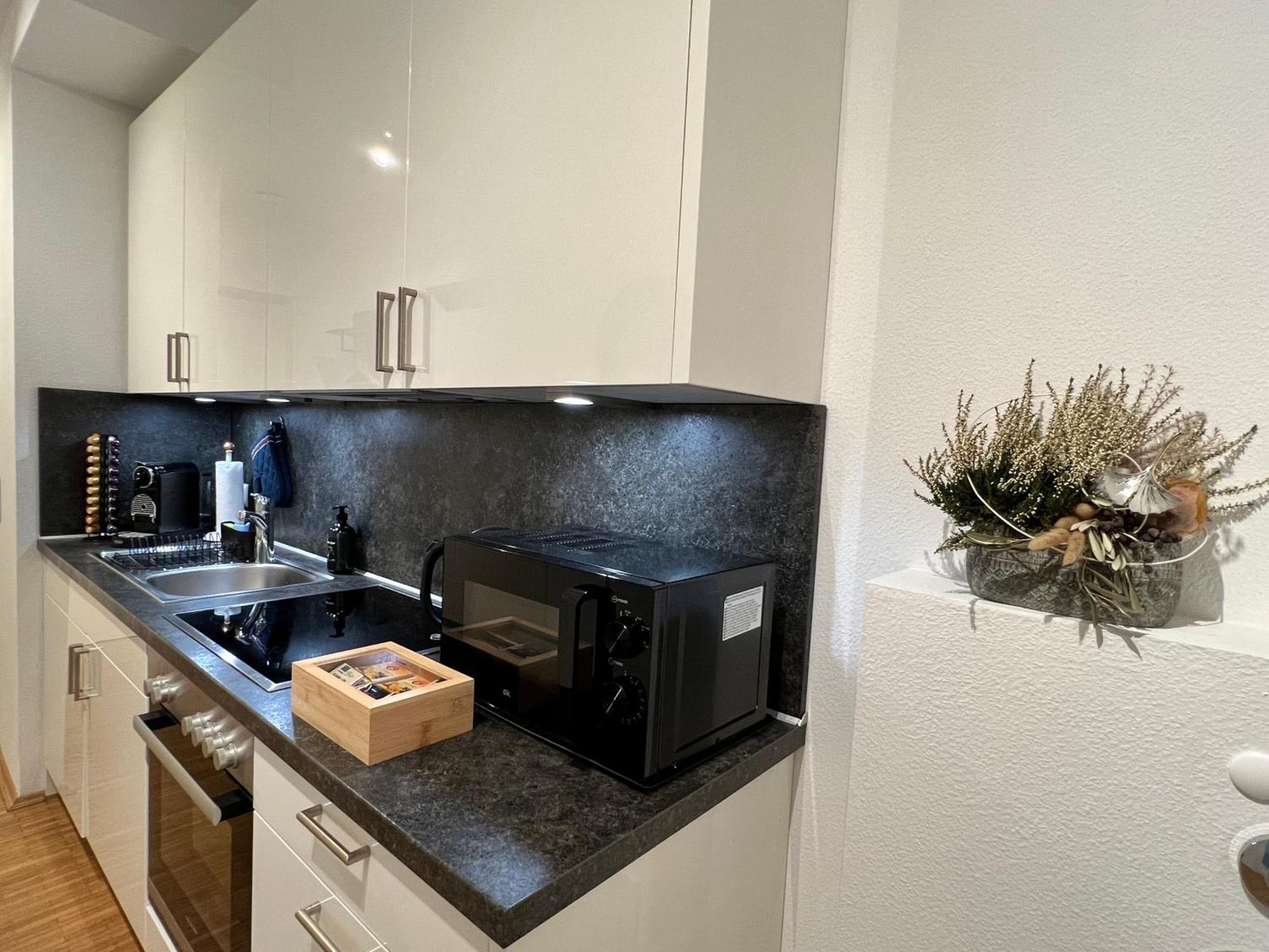 Moderne Wohnung Naehe Hbf-Lift-Tiefgarage-Contactless Check-In Hannover Eksteriør billede